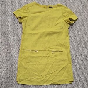 Yellow Short Sleeve Dress with Zipper Pockets